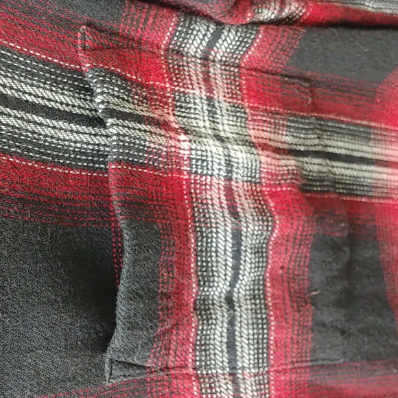 Madewell Red & Black Plaid Flannel - Picture 17 of 17